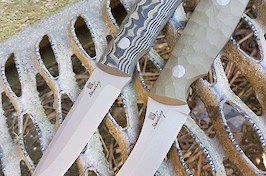 A Deer Stalker and a Capreolus in G10 and ZDP189 steel